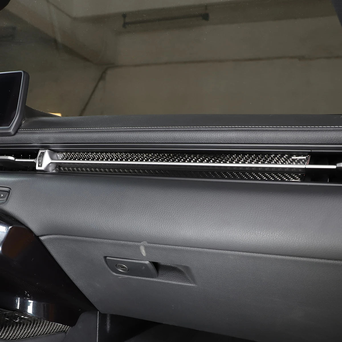 Toyota Supra A90 – Center Console