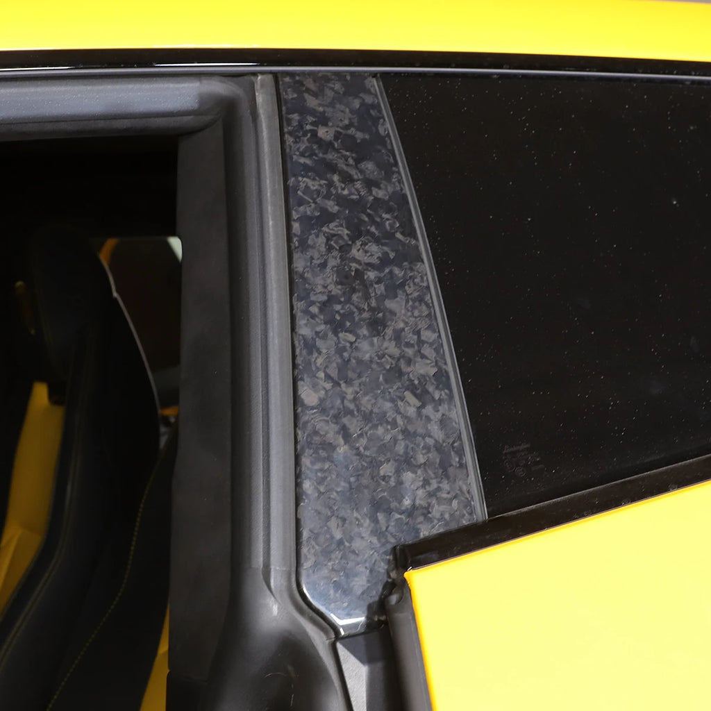 Lamborghini Urus – Pillar Cover