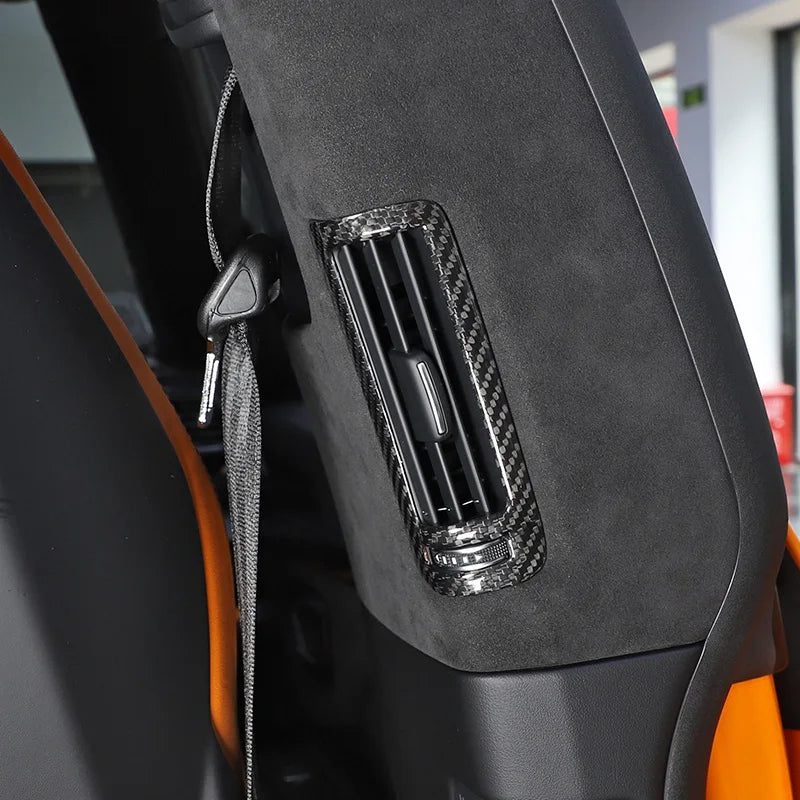 Lamborghini Urus – Pillar Cover