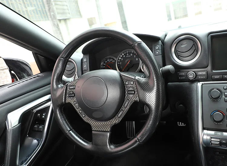 Nissan GTR – Steering Wheel