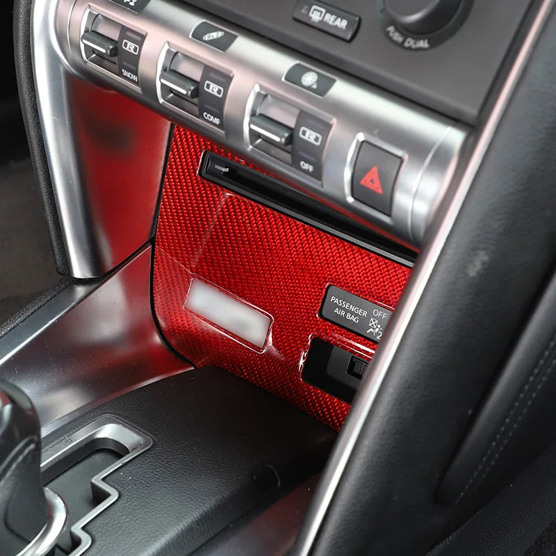 Nissan GTR – Car Radio
