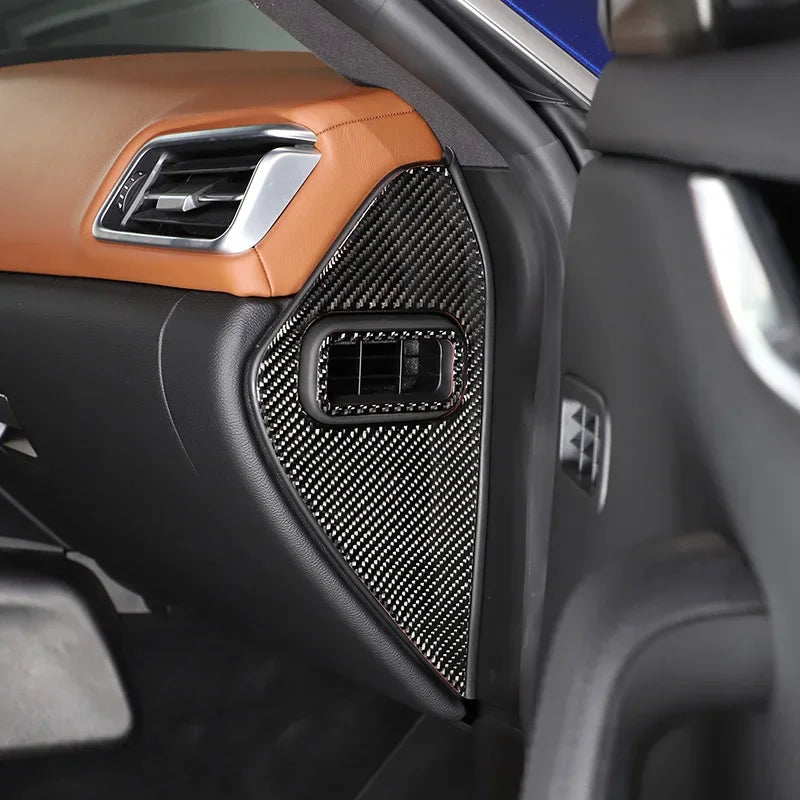 Maserati Ghibli – Dashboard Panel