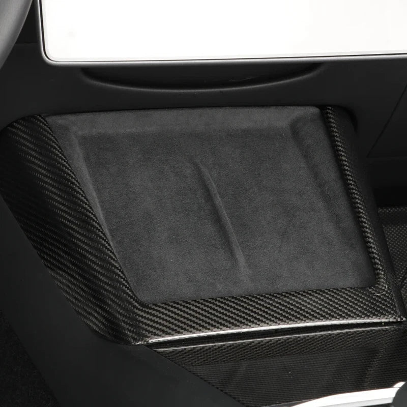 Tesla Model 3 – Center Console