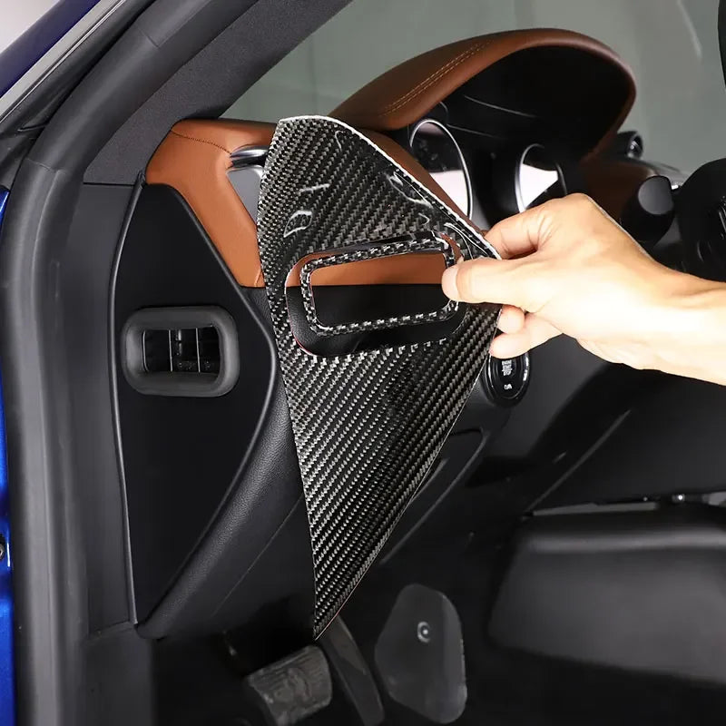 Maserati Ghibli – Dashboard Panel
