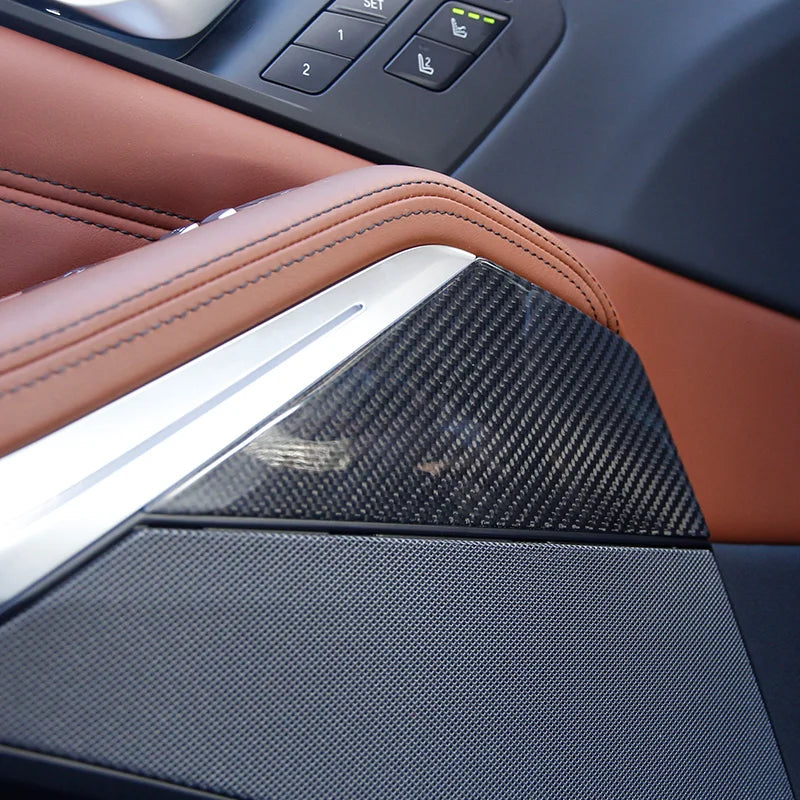 BMW X5 G05 – Door Panel
