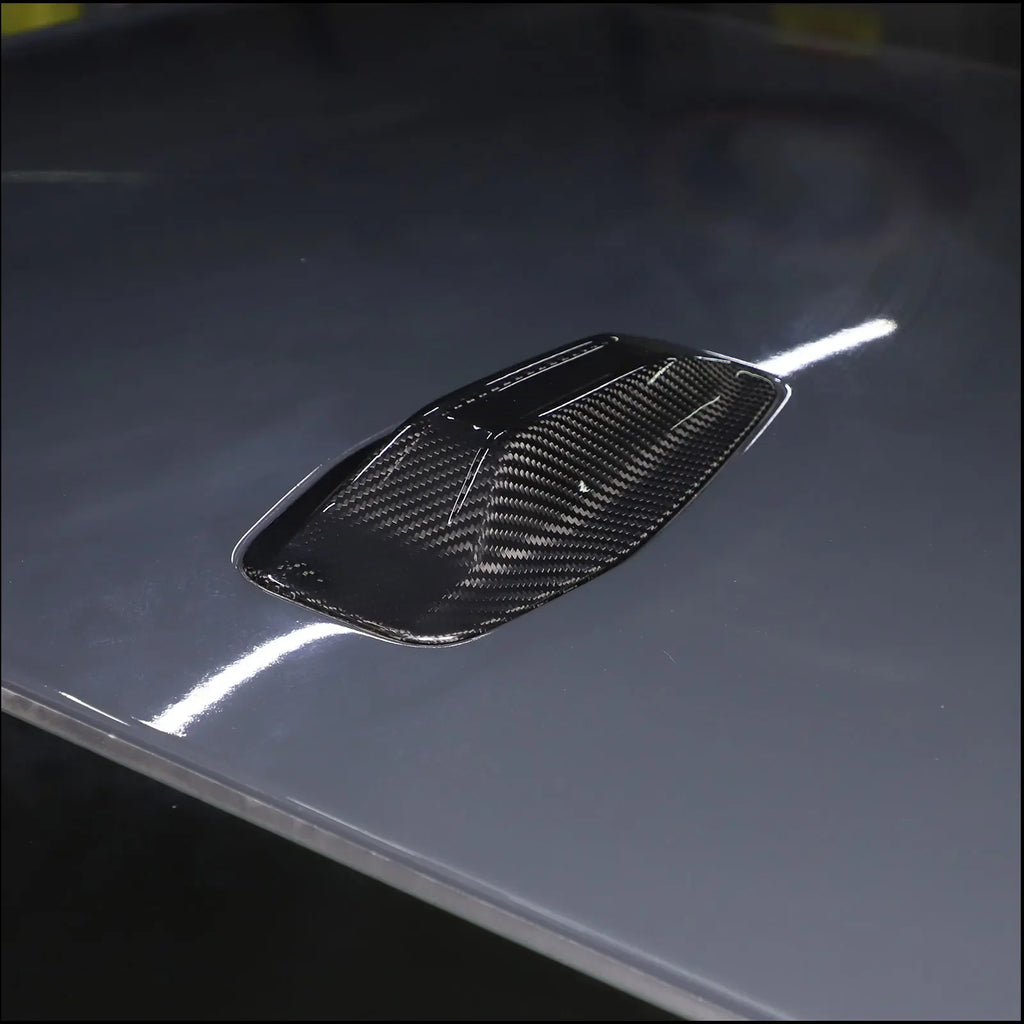 BMW 7 Series E60 – Shark Fin Antenna Cover