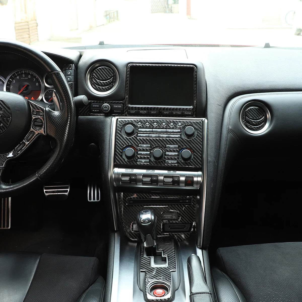 Nissan GTR – Steering Wheel